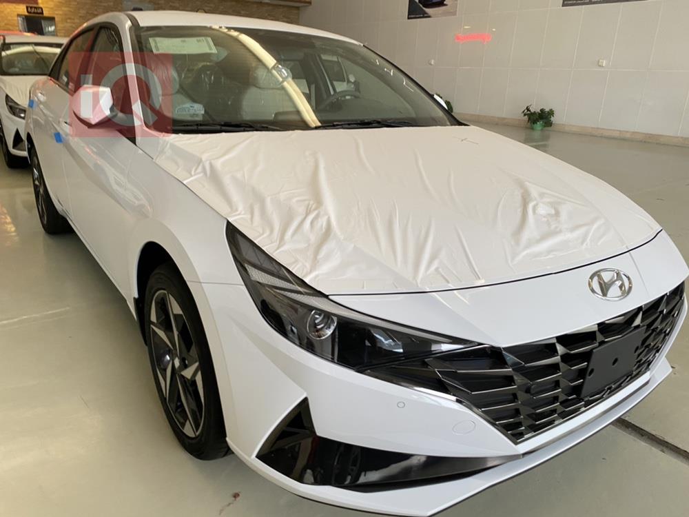 هیوندای ئەلەنترا